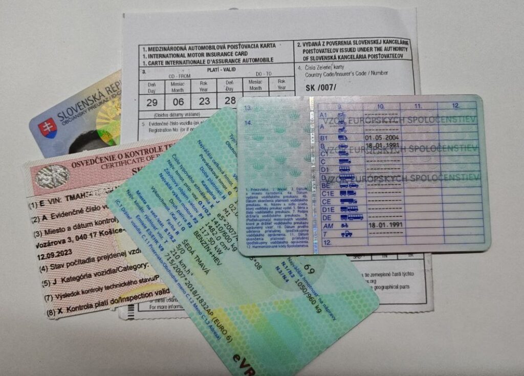 Kúpte si legálny slovenský vodičský preukaz